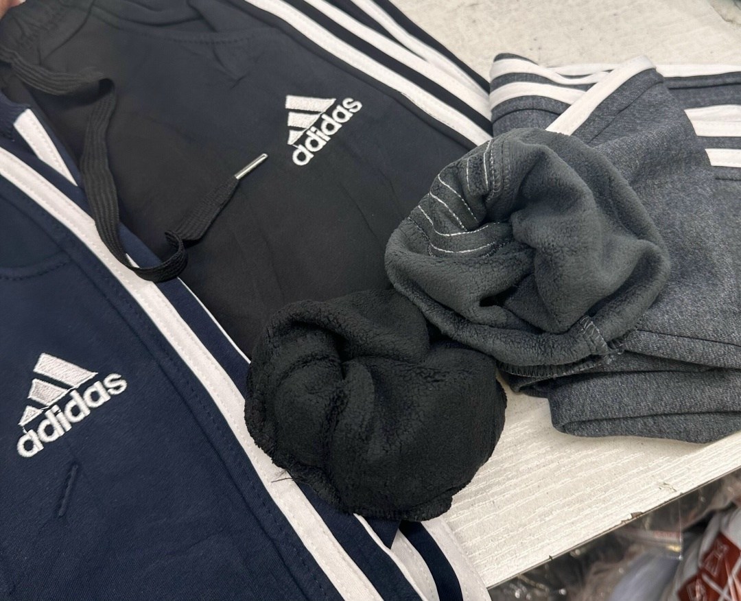 костюмы спортивный adidas,спортивный костюм adidas originals,брюки спортивные adidas,костюм для мальчиков adidas,брюки для мальчика adidas