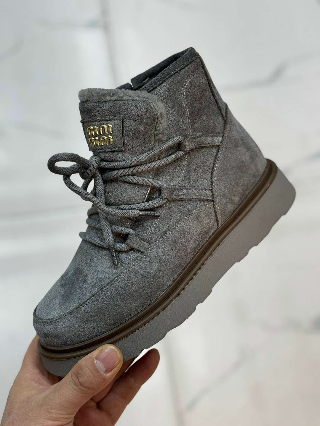 угги женские,зимняя женская ,,зимняя ,женская