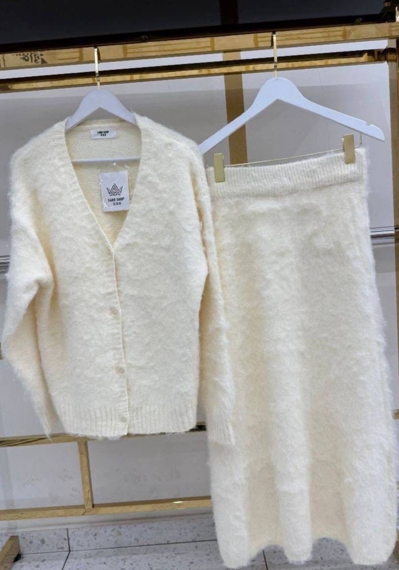 вязаные платья,вязаные кардиганы,вязаный костюм с юбкой,кашемировый кардиган,вязаные костюмы