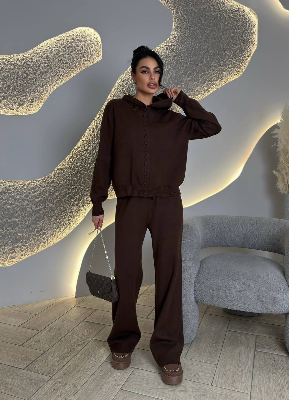 костюмы брючные,костюм с брюками,трикотажные костюмы,вязаные костюмы,женские костюмы