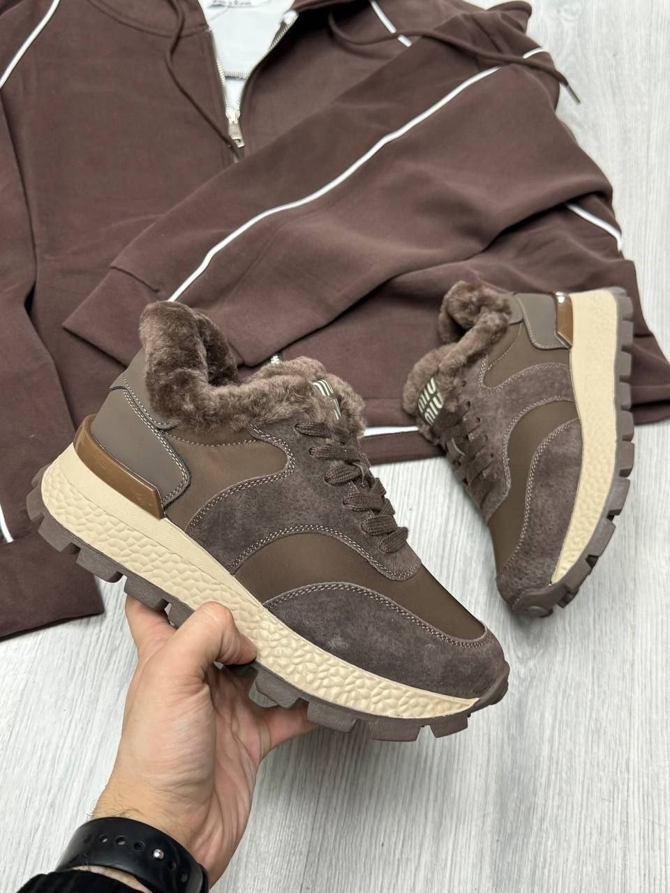 зимние кроссовки женские,кроссовки женскиe,,зимние кроссовки,теплые кроссовки