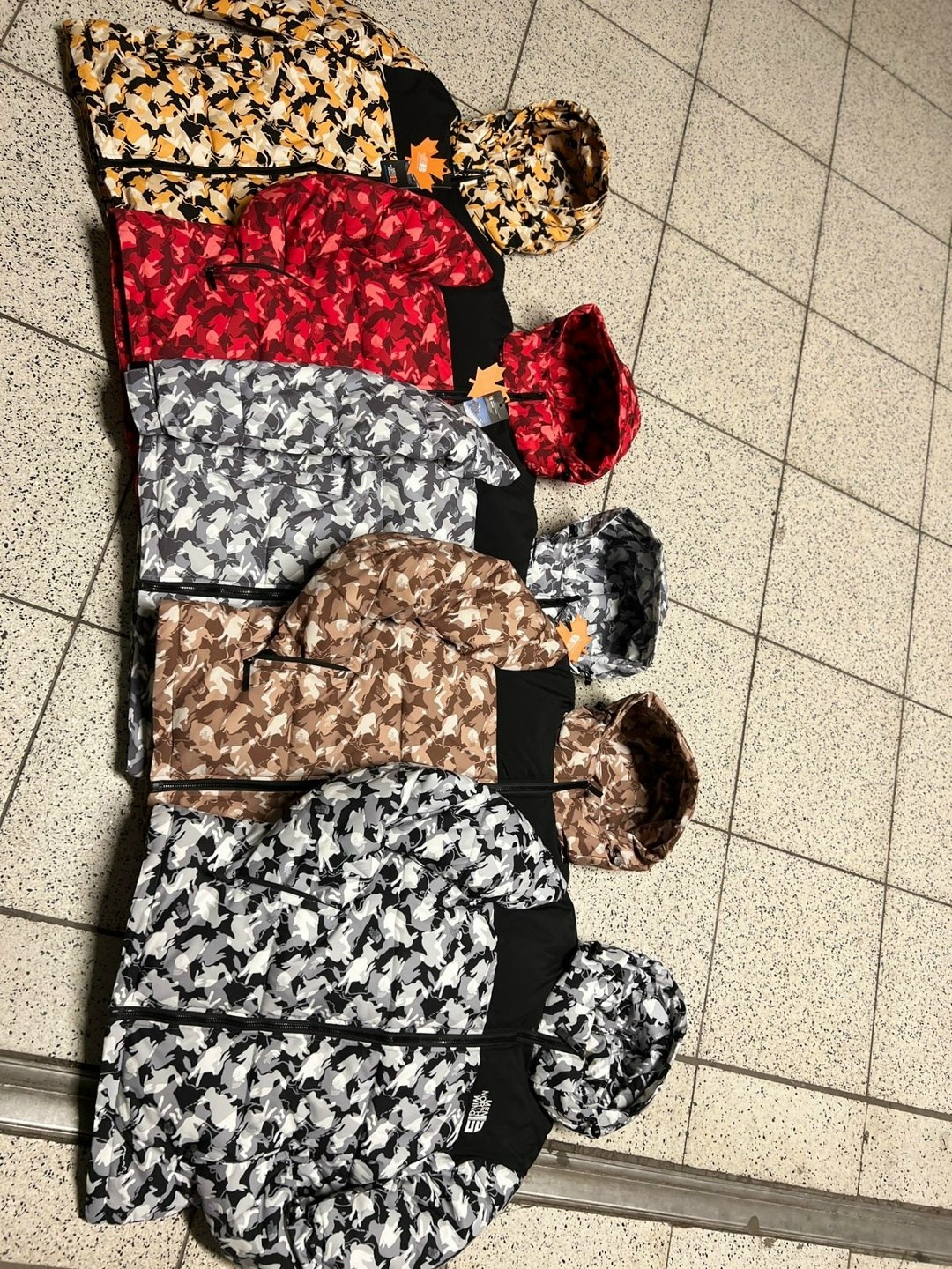 мужская зимняя куртка,куртка,куртка пуховик,куртка с капюшоном,куртка мужская