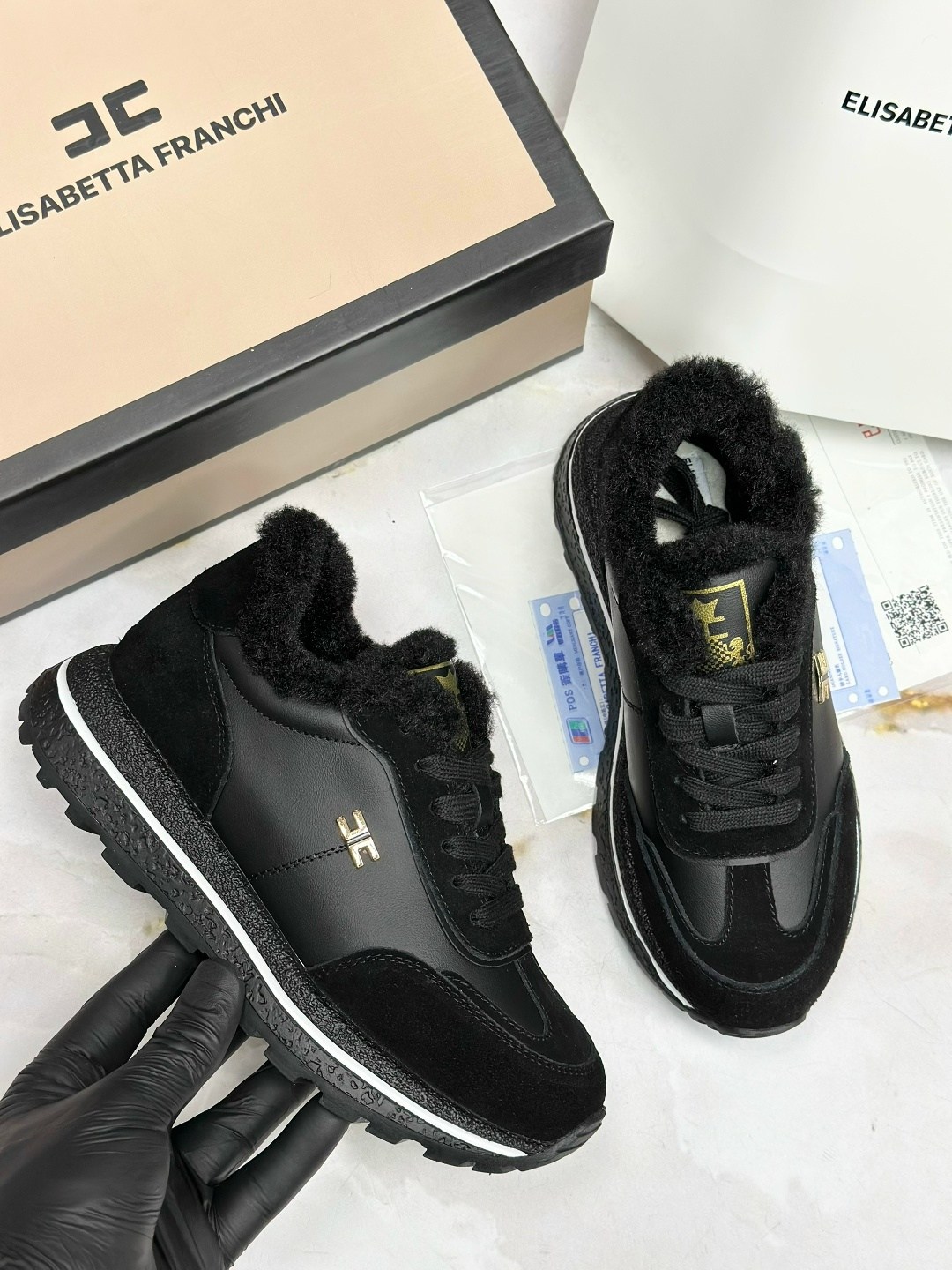 кроссовки зимние женские,зимние кроссовки,женские зимние кроссовки с мехом,кроссовки женские,