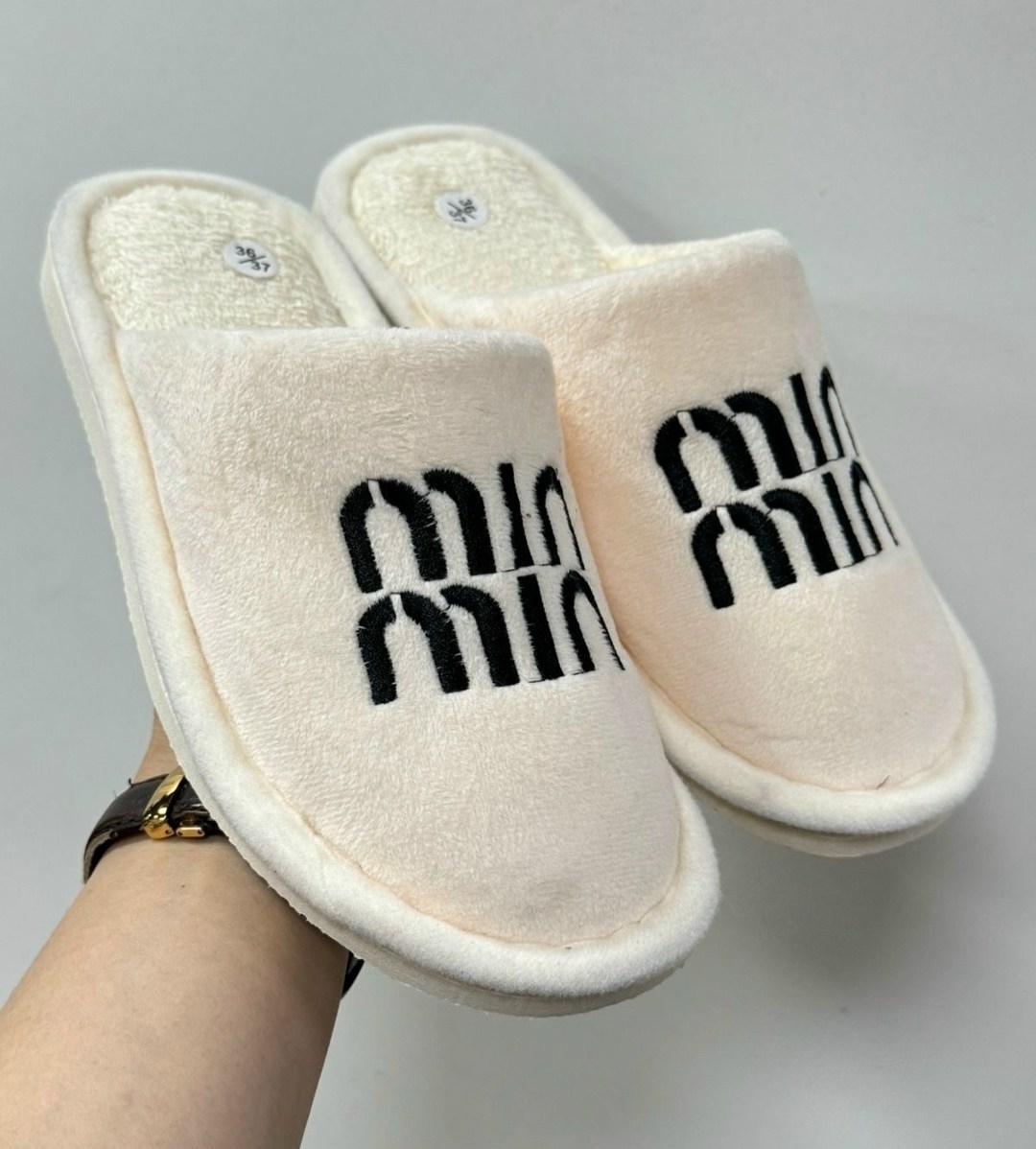 модные тапочки,женские тапочки,домашние тапочки,женские домашние тапочки,