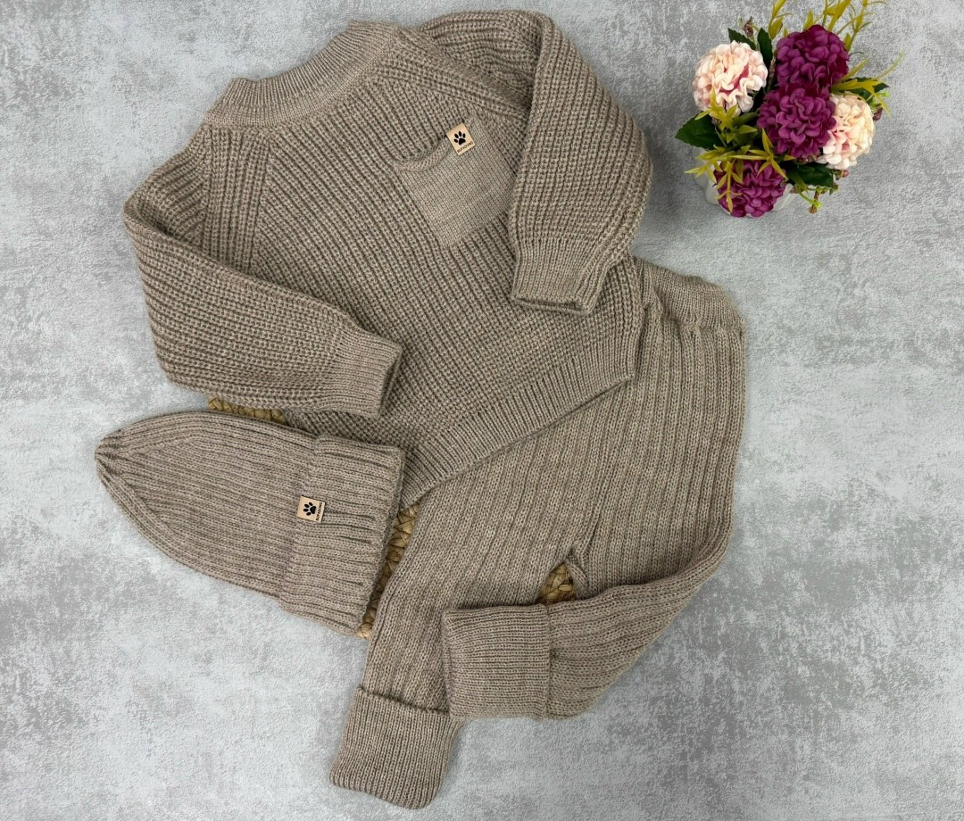 костюм вязаной,вязаные комплекты,костюм вязанный,вязаный костюм для малыша,костюм вязаный детский