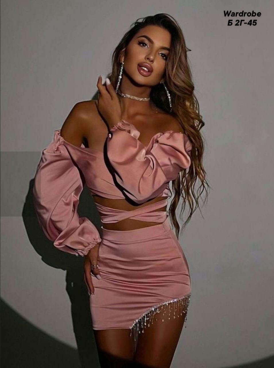 вечерний костюм с юбкой,атласное платье,шелковый костюм с юбкой,костюм юбка и топ,платье короткие