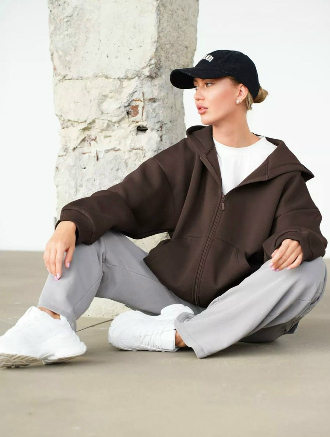 толстовка на молнии из футера с начесом,толстовка из футера с начесом,женская толстовка на молнии,толстовка теплая с начесом,толстовка теплая