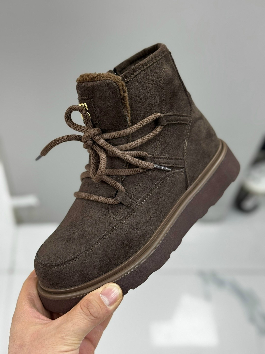 угги женские,зимняя женская ,,зимняя ,женская