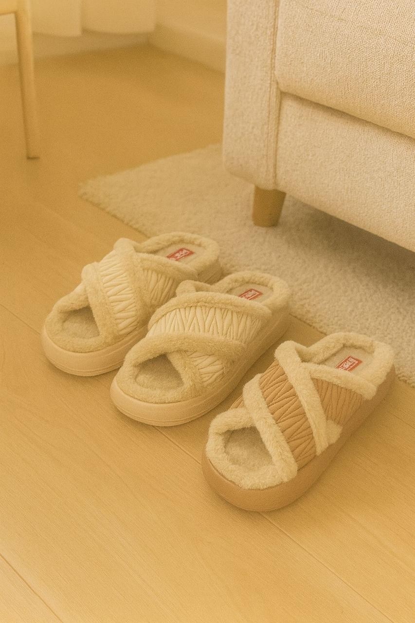 ,тапочки модные,домашние женские тапочки,теплые домашние тапочки,тапочки теплые