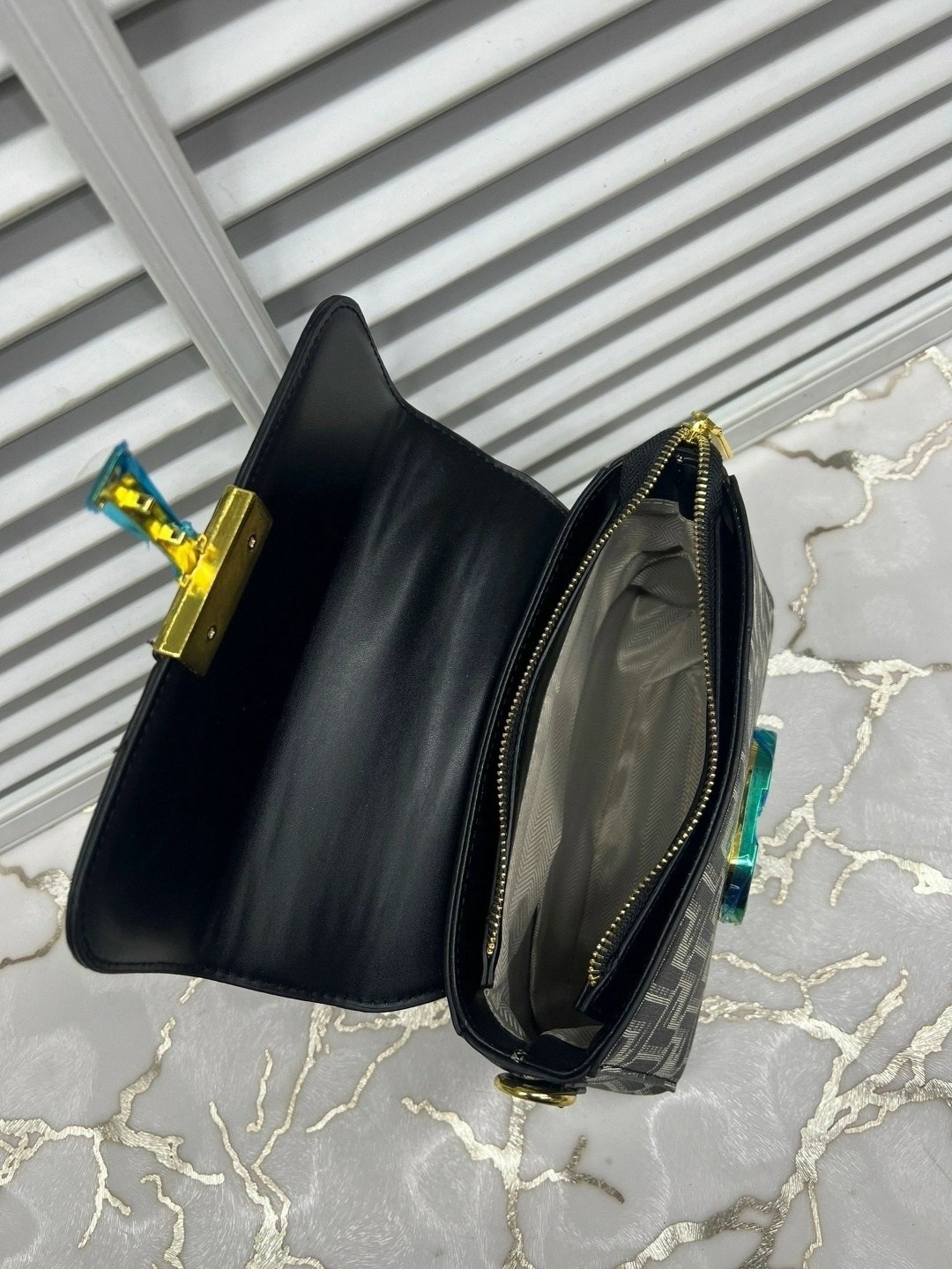 сумка гуччи,сумка женская coach,сумка gucci,сумка гуччи женская,сумка на плечо gucci