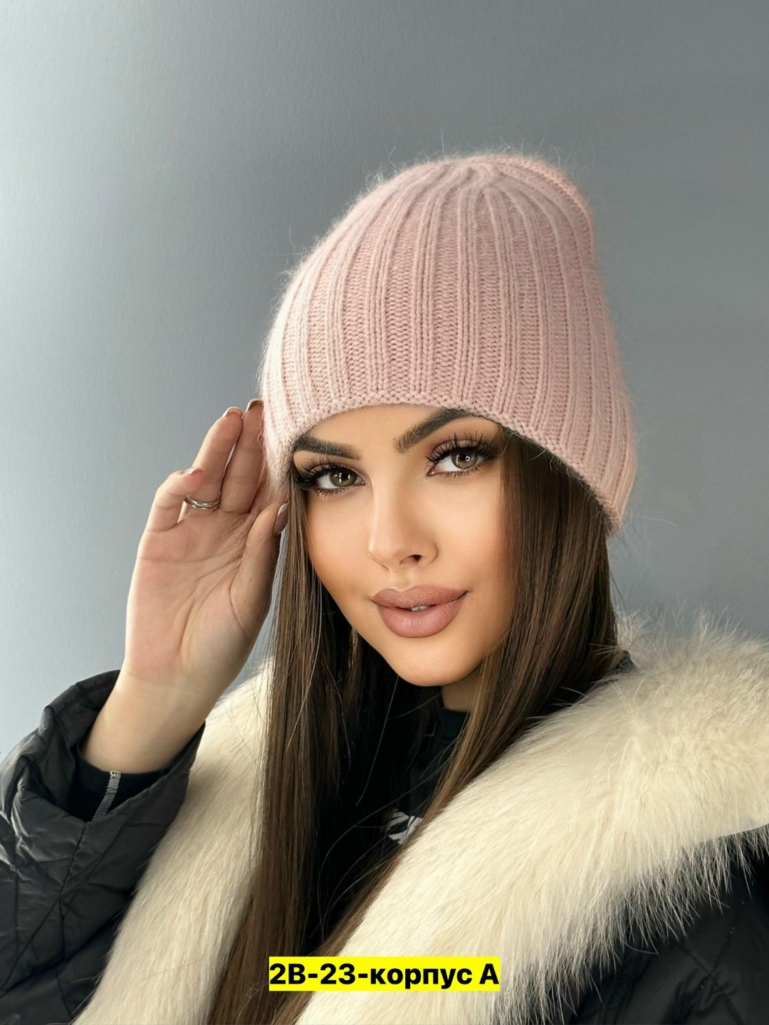шапка для женщин,шапка женская из ангоры,шапка женская,стильная женская шапка,шапка зимняя вязаная ангор