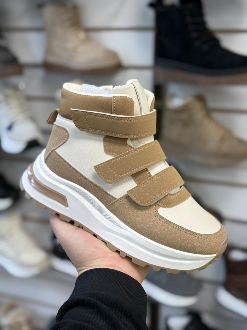 ,кроссовки женскиe,кроссовки женские зимние,высокие кроссовки, женская