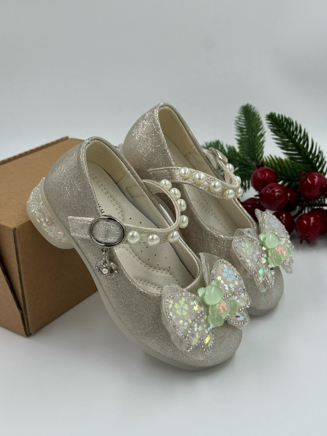 туфли детские,хрустальные туфли для девочки,туфли для девочек,туфли нарядные для девочек,туфли детские нарядные