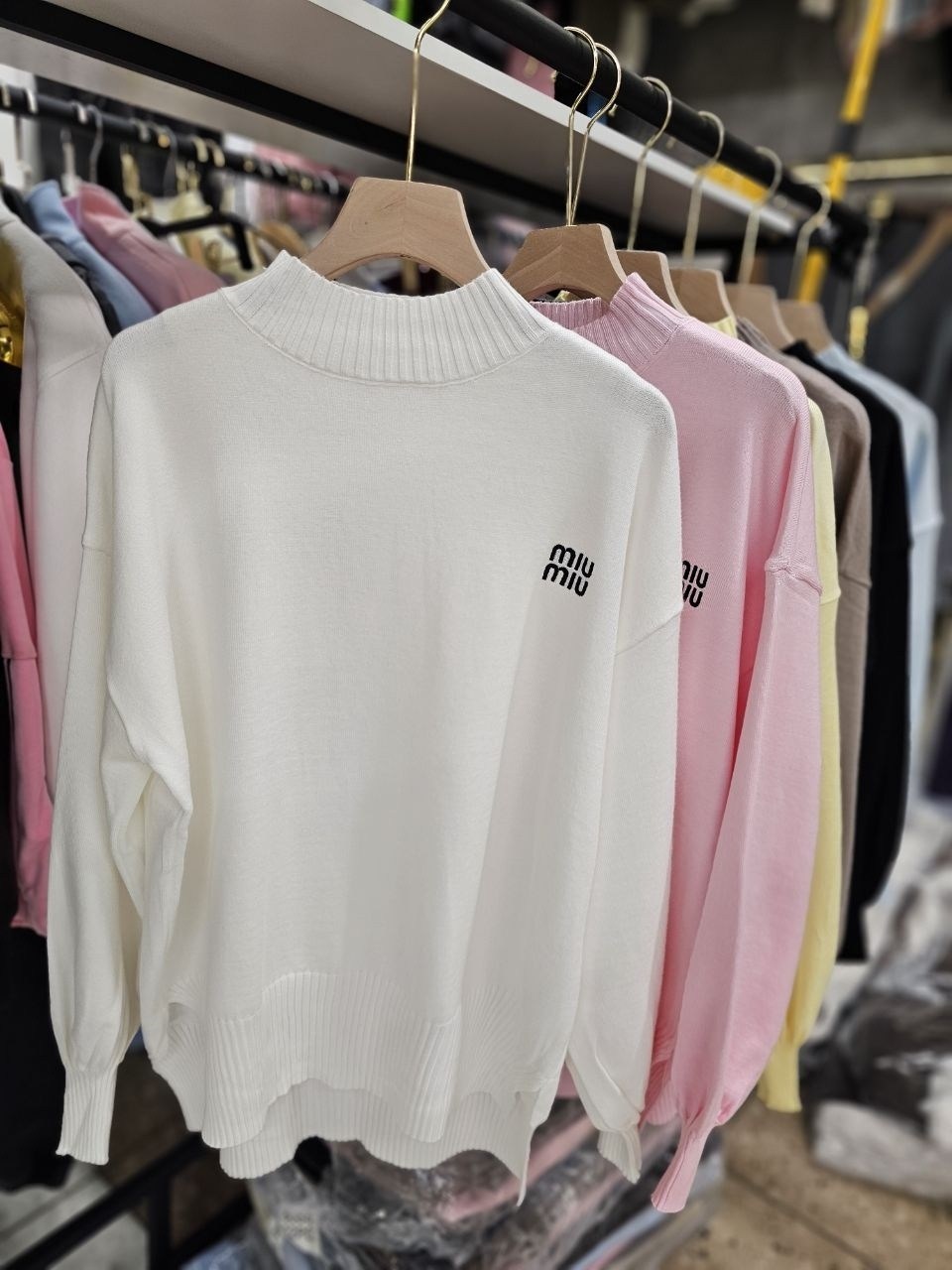 свитер,модный свитер,свитера женские,кофта теплая,вязаные свитера