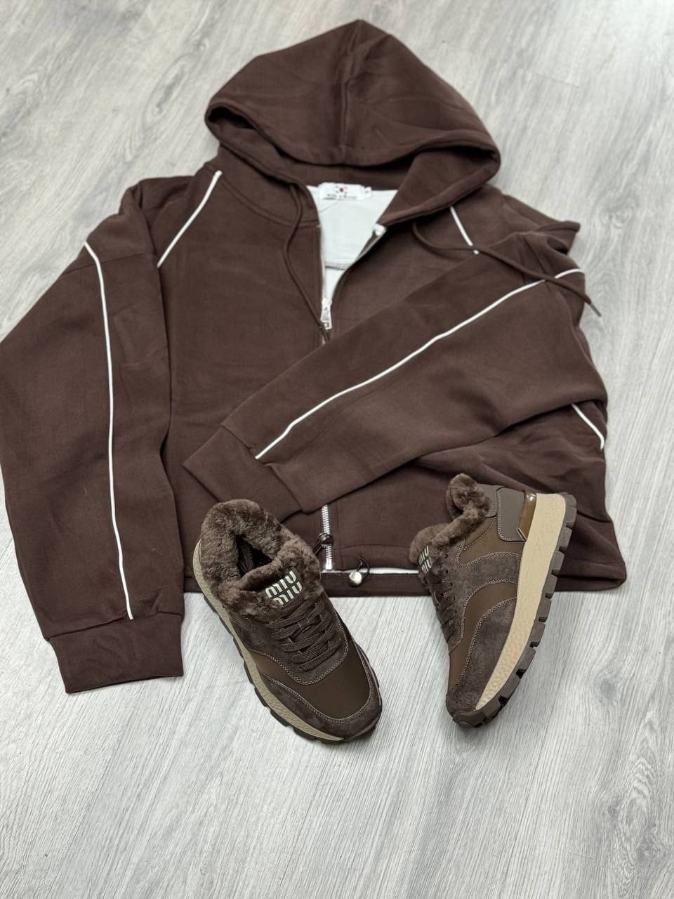 зимние кроссовки женские,кроссовки женскиe,,зимние кроссовки,теплые кроссовки