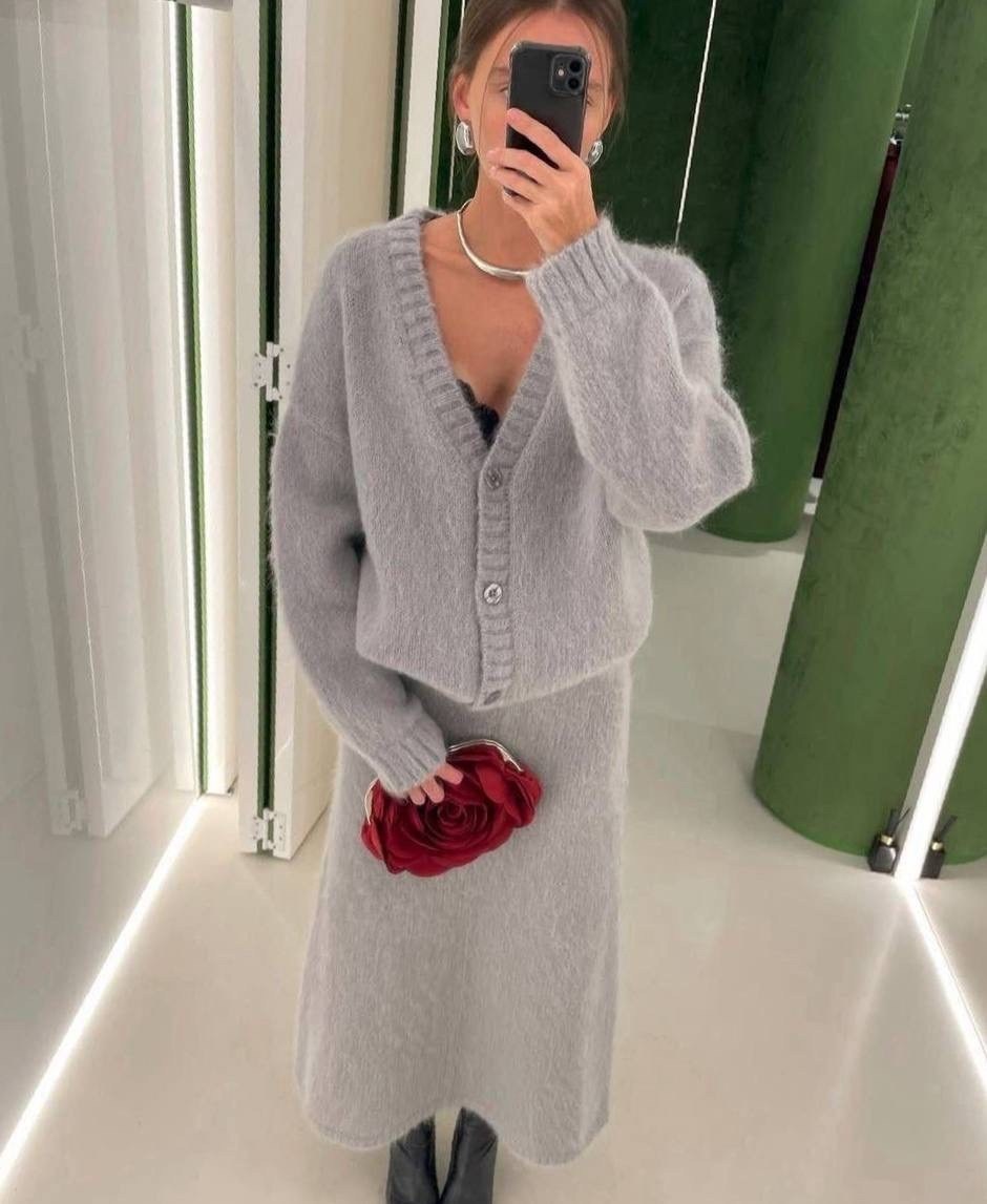 вязаные платья,вязаные кардиганы,вязаный костюм с юбкой,кашемировый кардиган,вязаные костюмы