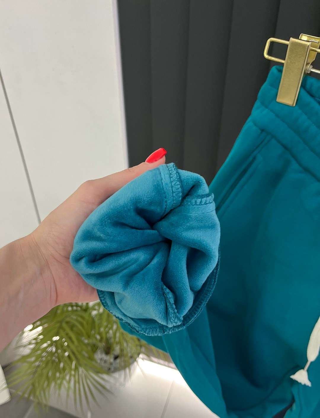 брюки джоггеры,спортивные брюки джоггеры,спортивные брюки,спортивные штаны,брюки спортивные женская