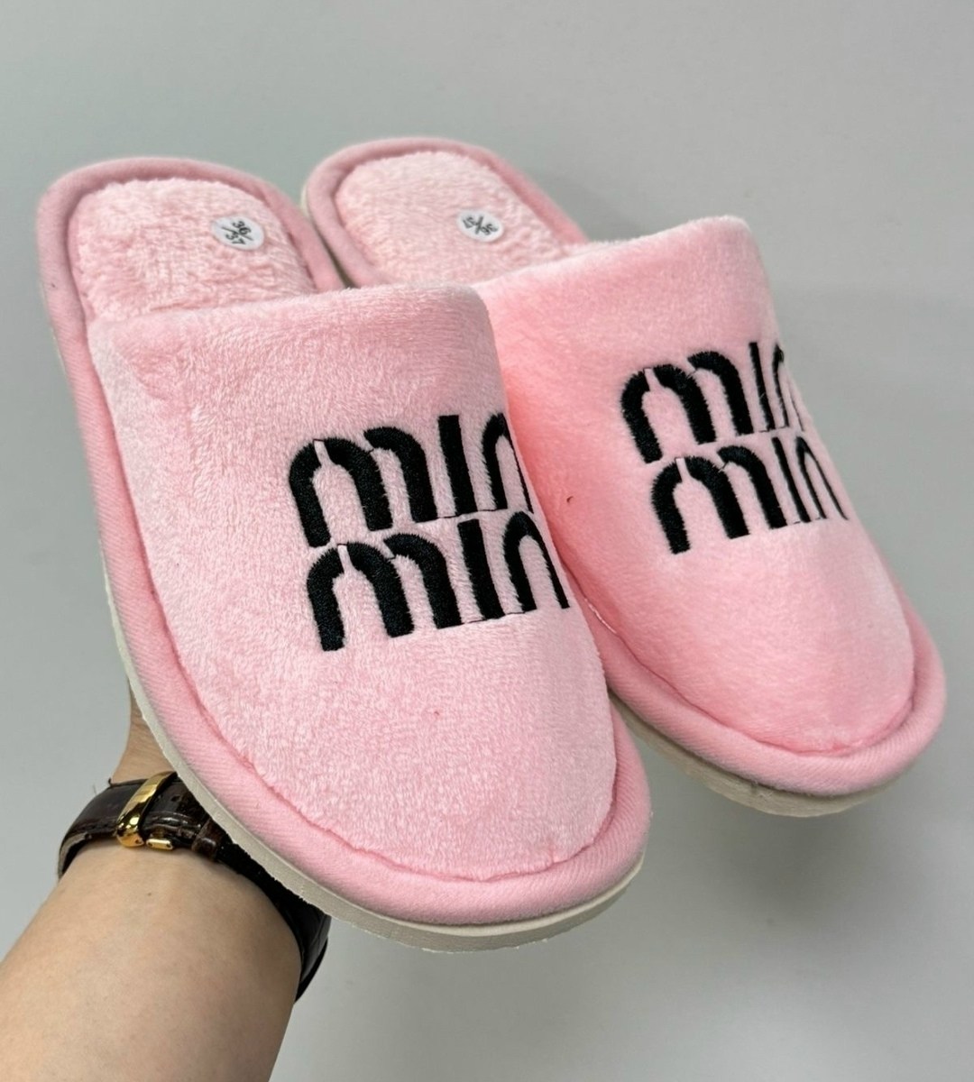 модные тапочки,женские тапочки,домашние тапочки,женские домашние тапочки,