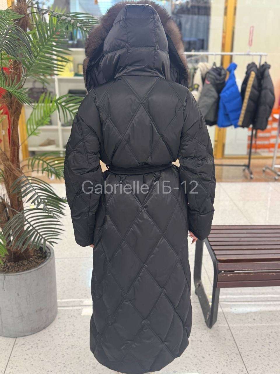 пуховики с мехом,пуховики с натуральным мехом,пуховики женские,пуховик с соболем,пуховик