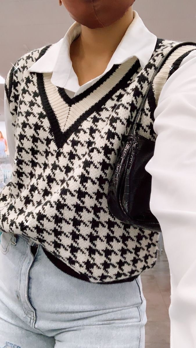 вязаные жилеты,вязаные жилеты женские,вязаная жилетка,вязаная безрукавка,мода стиль