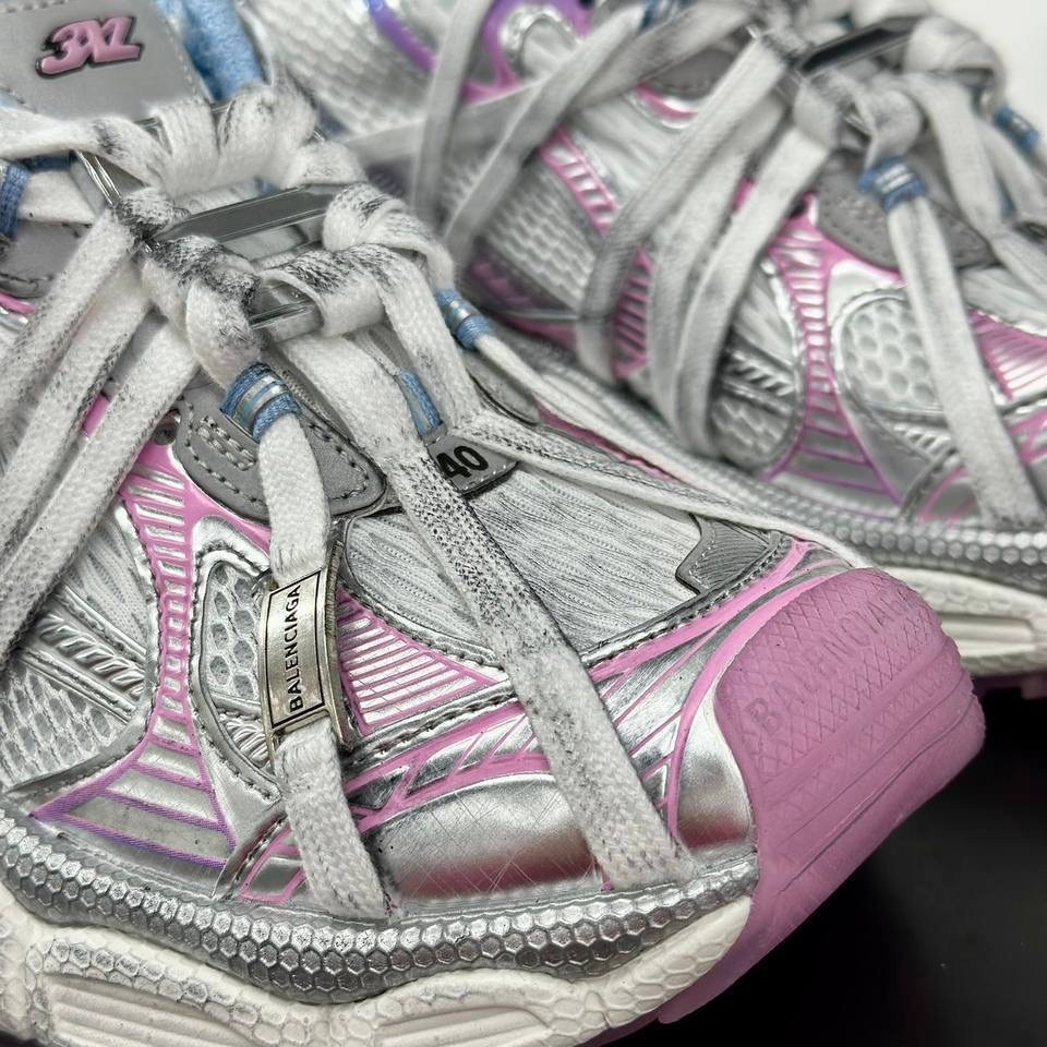 женские кроссовки balenciaga,кроссовки balenciaga,balenciaga 3 xl кроссовки,,кроссовки женские баленсиага