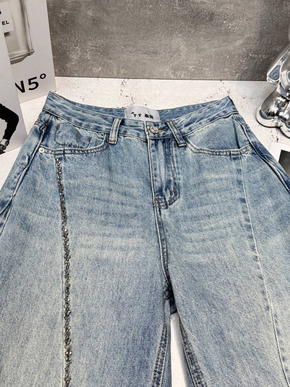 женские джинсы,джинсы широкие,модные джинсы,джинсы джинсы,стильные джинсы