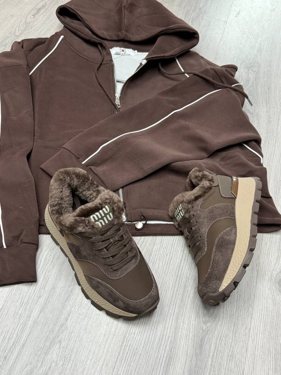 зимние кроссовки женские,кроссовки женскиe,,зимние кроссовки,теплые кроссовки