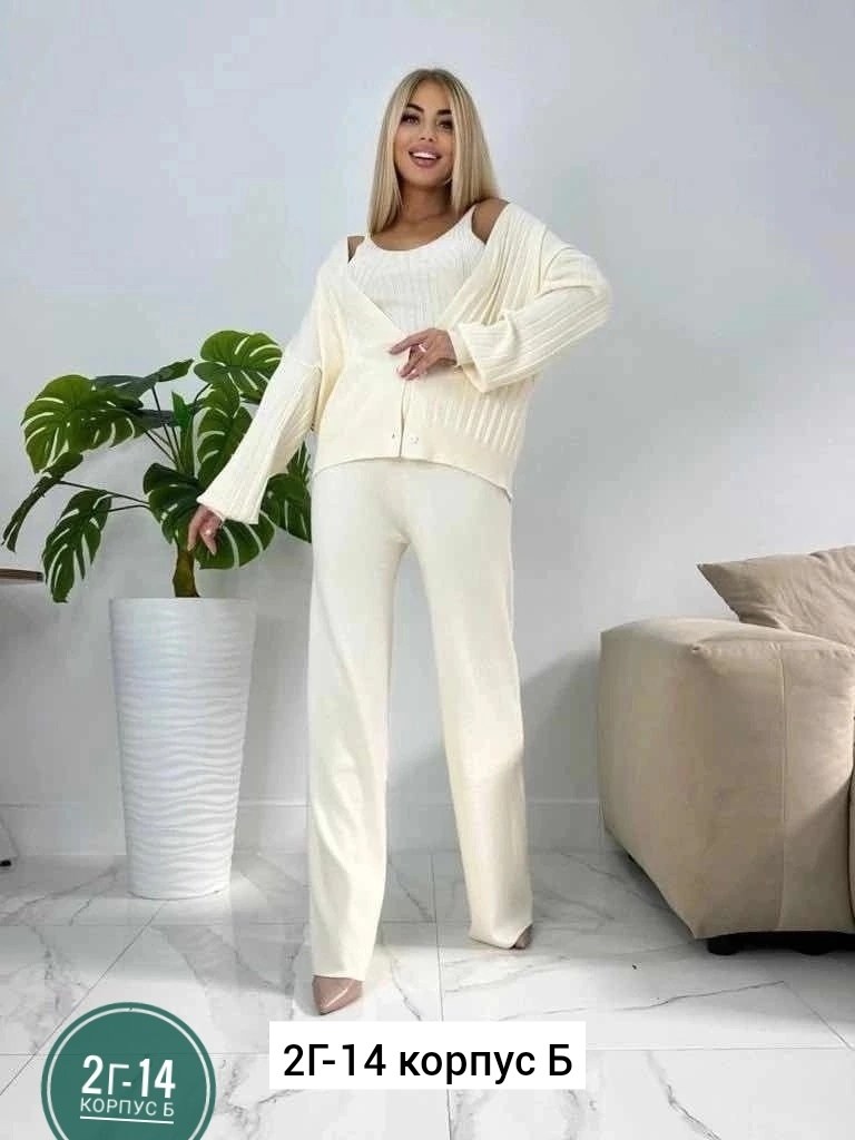 женский костюм вязаный,костюмы брючные,женские костюмы,женский брючный костюм,стильные костюмы