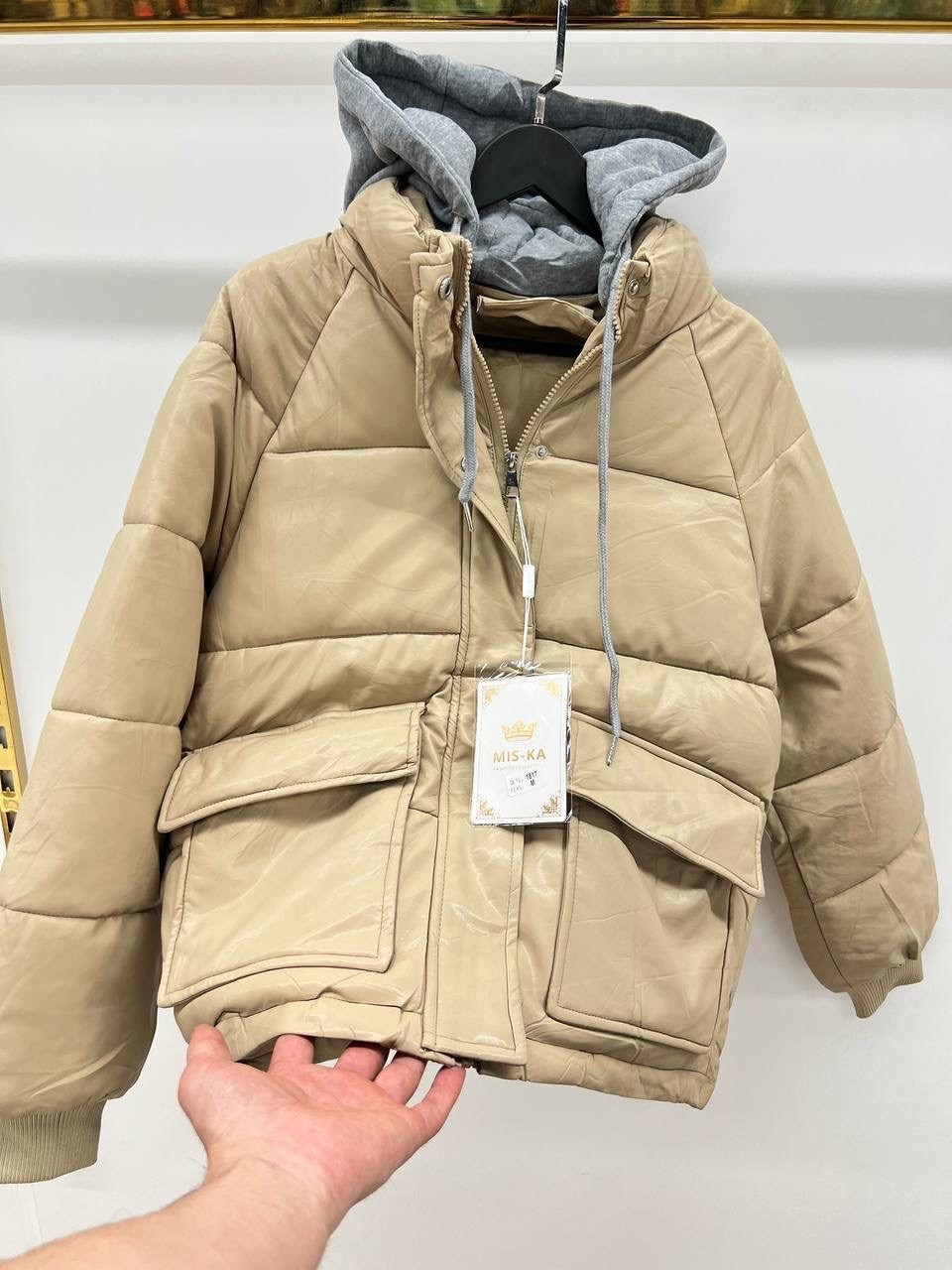 демисезонная куртка,куртка женская бежевая,куртки ,женская куртка,зимние куртки