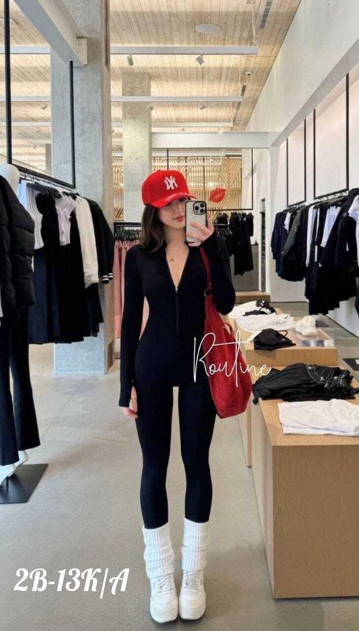 женские комбинезоны,комбинезон на флисе,стильный женский комбинезон,брючный комбинезон,обтягивающий комбинезон