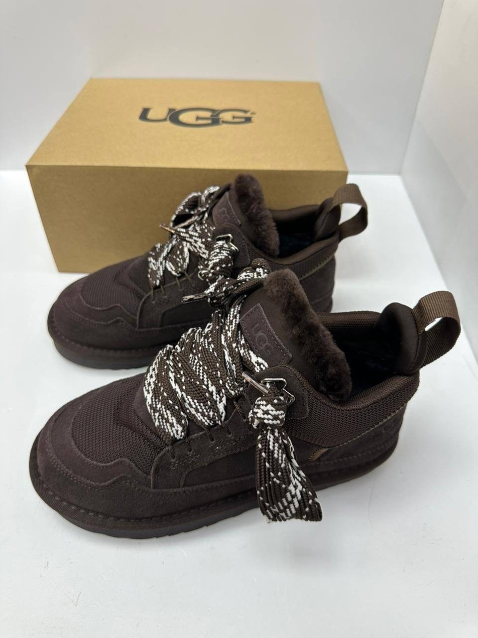 , женская,зимняя  женская,зимняя ,кроссовки ugg