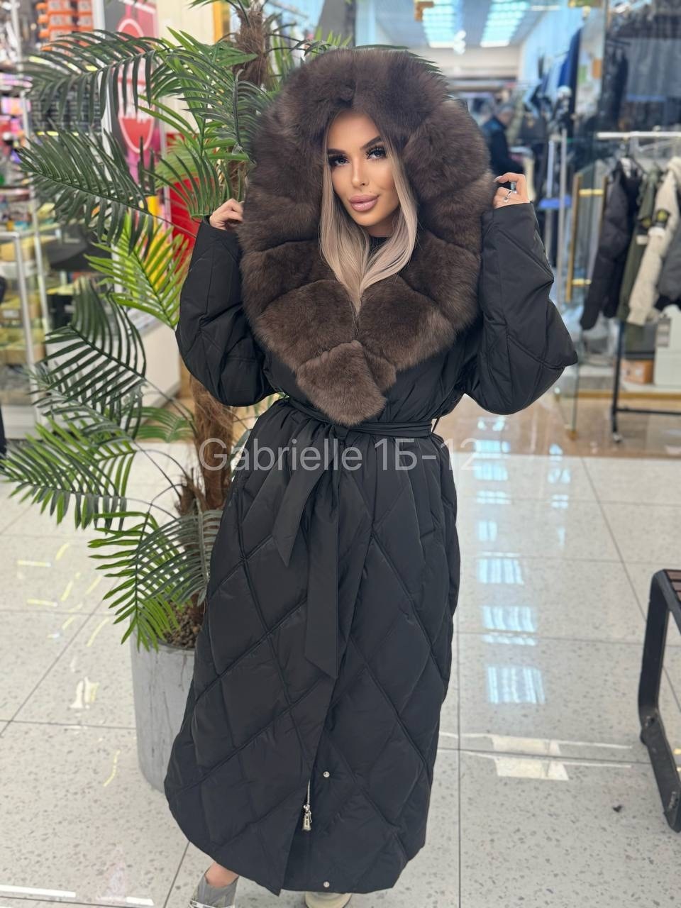пуховики с мехом,пуховики с натуральным мехом,пуховики женские,пуховик с соболем,пуховик