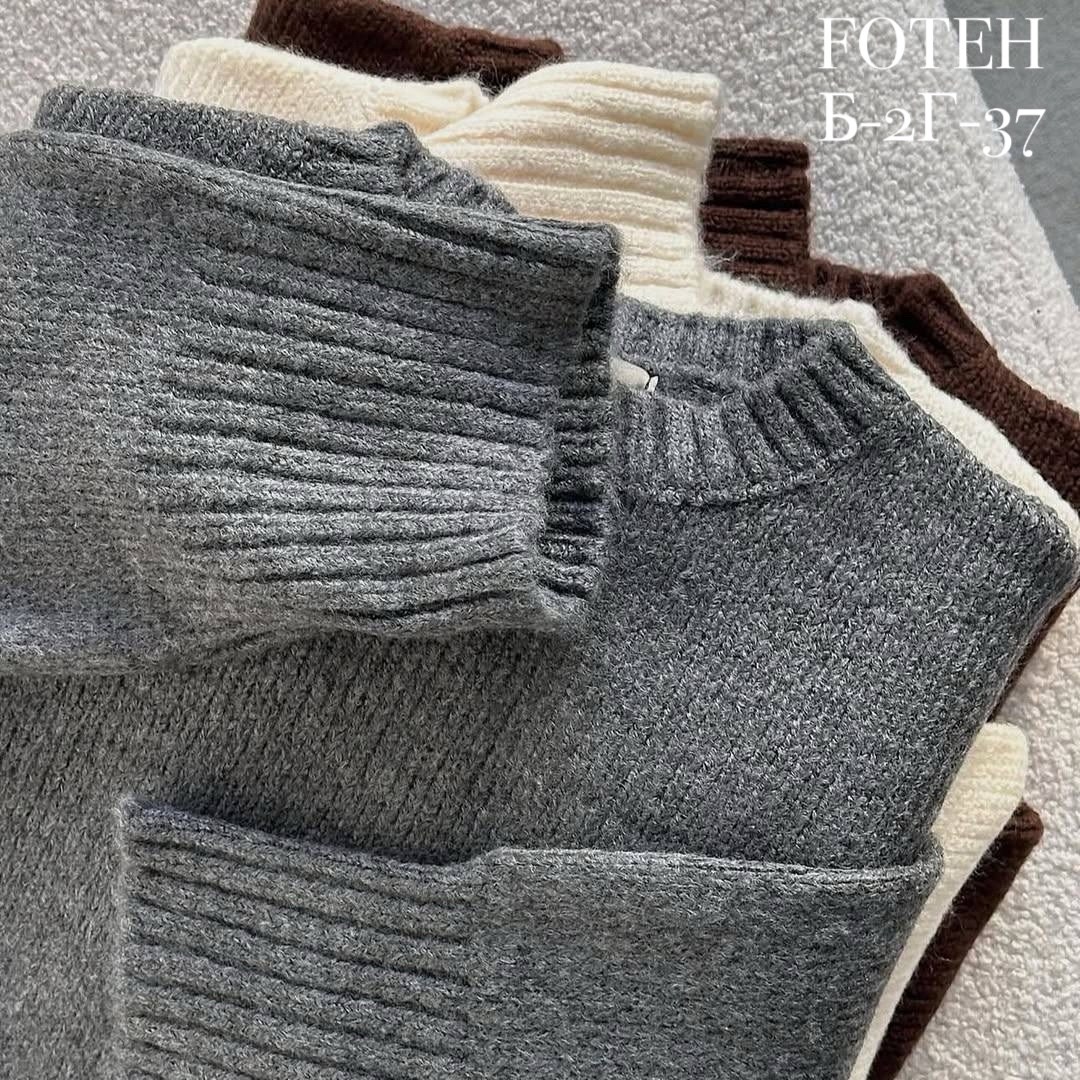 шапка кашемировая,зимние однотонные шапки из натурального кашемира,шапка бини,трикотажный свитер,однотонная шапка из натурального кашемира