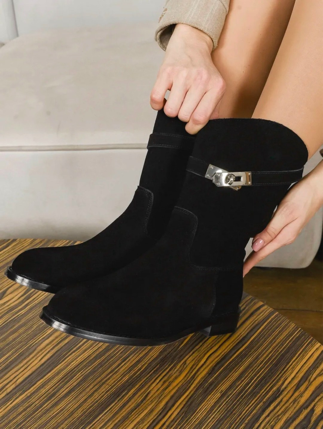 ,сапоги модные,сапоги демисезонные,женские кожаные сапоги,стильные сапоги