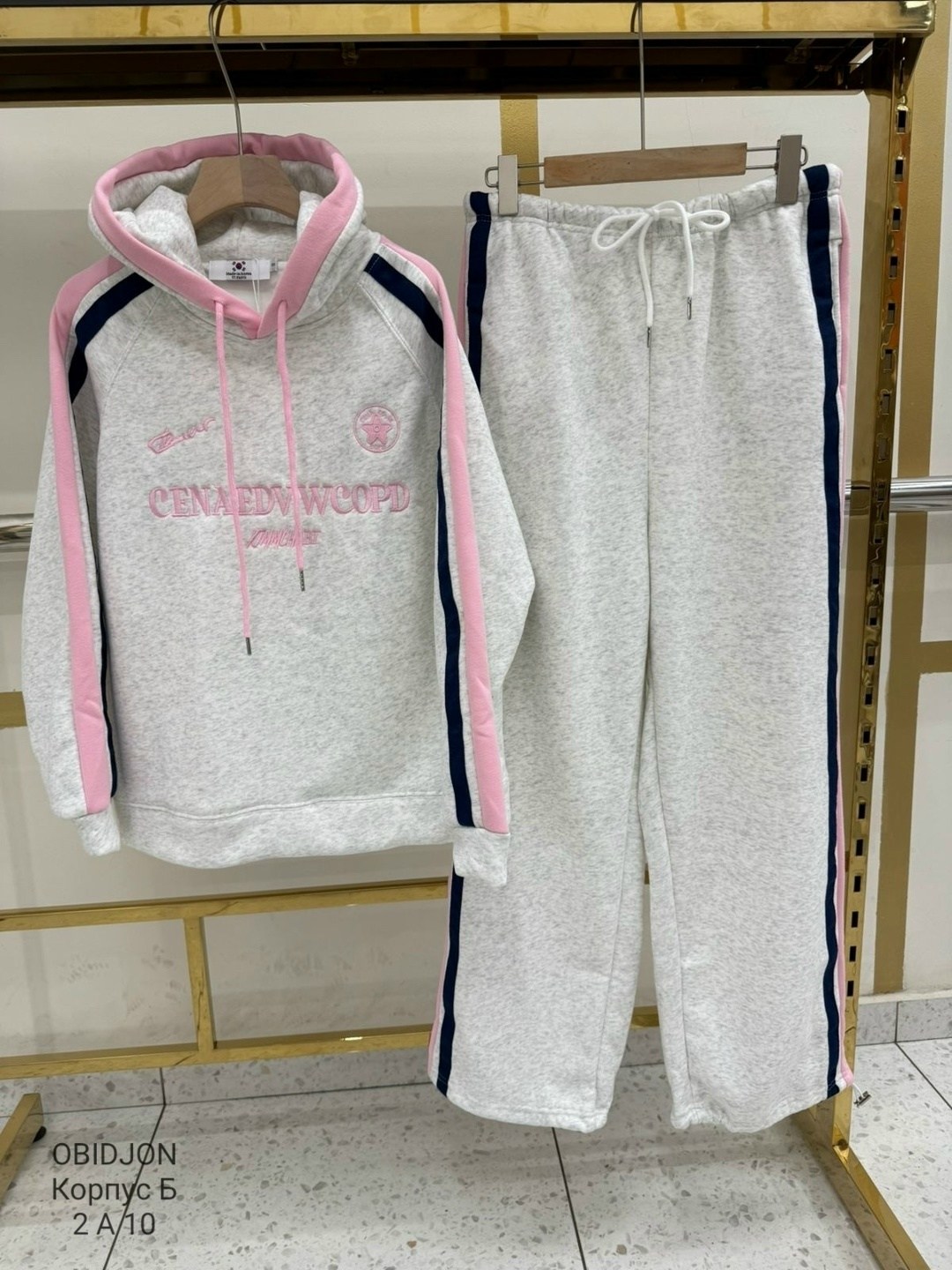 костюмы спортивные женский,костюм женские спортивные костюмы,спортивные костюм,костюм спортивный женские спортивные костюмы,спортивный костюм спортивные костюмы