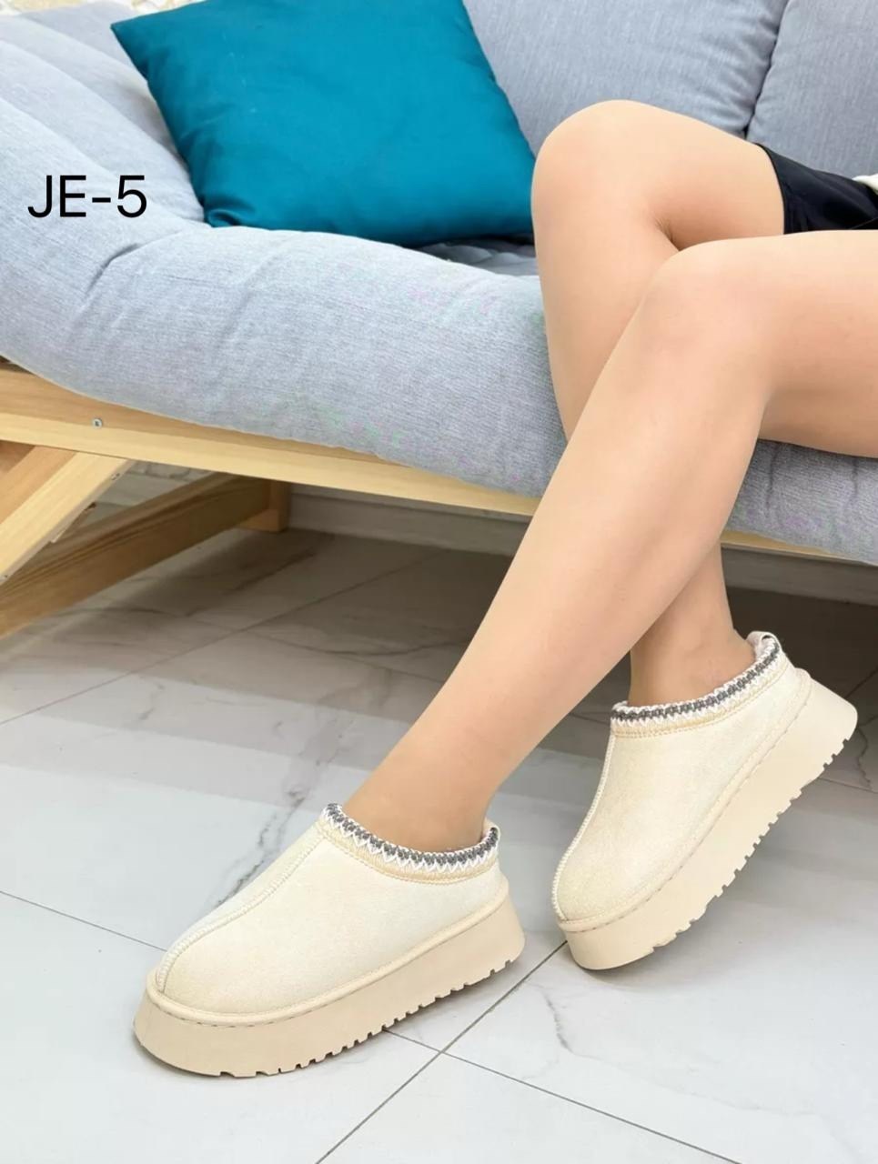 угги женские,, женская,женская  зимняя, теплая