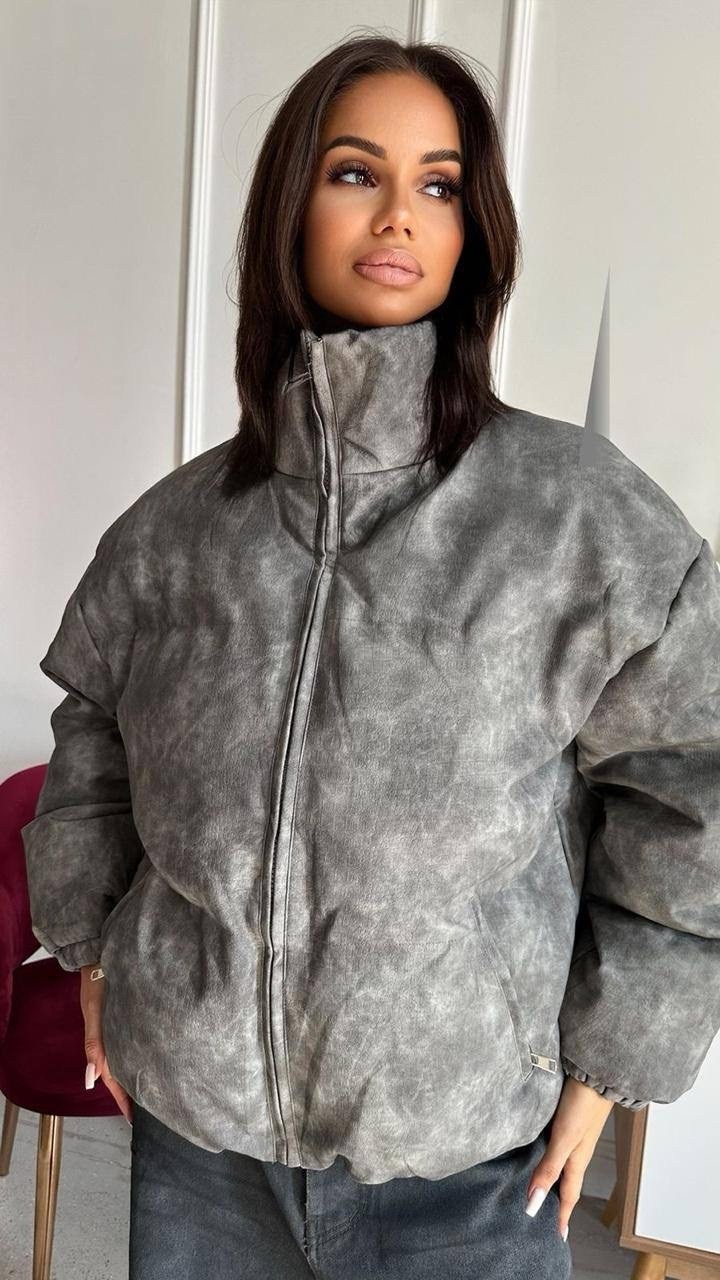 стильная куртка,куртка,куртка модная,женская куртка,легкая куртка