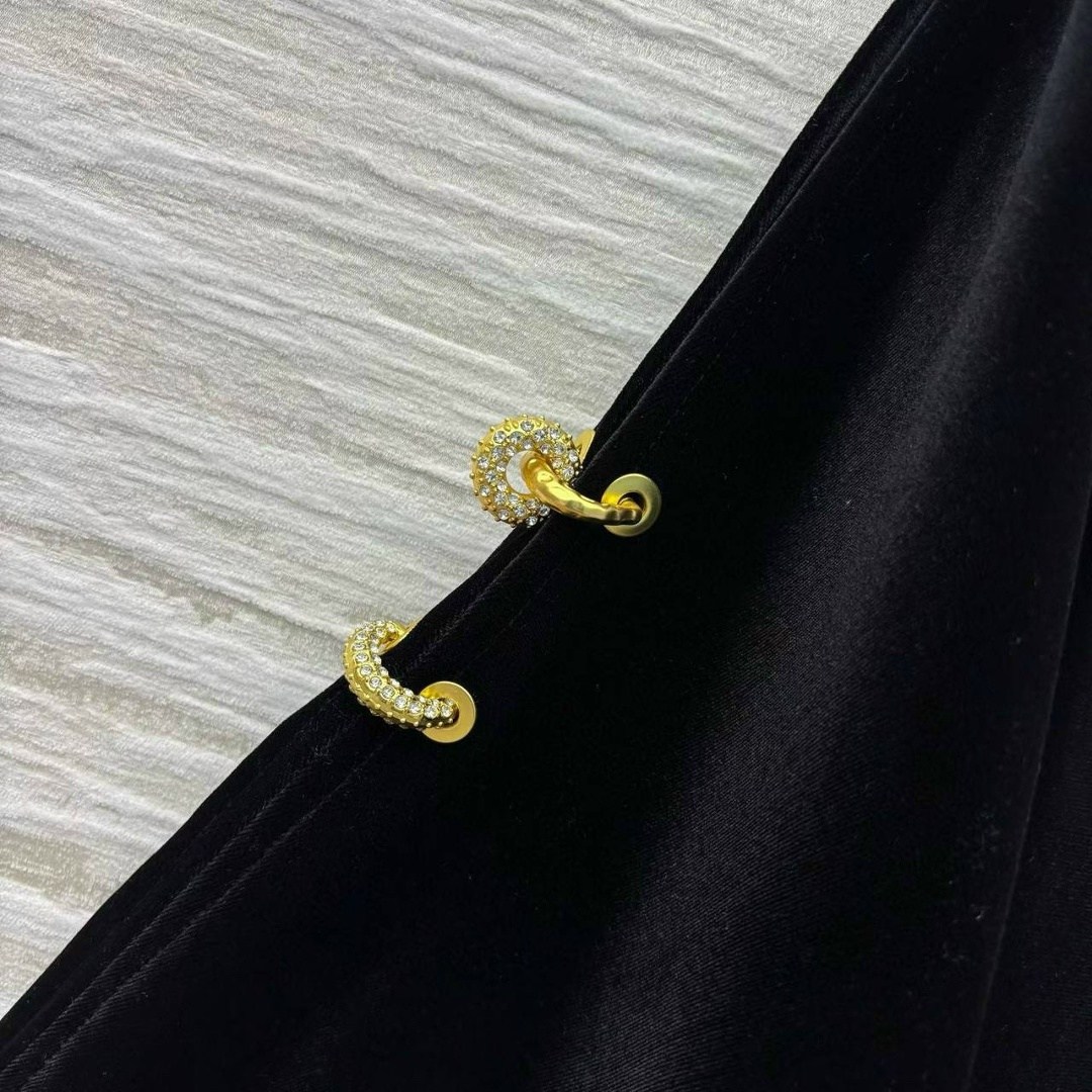 мода мод,высокая мода,женская мода,оригинальная одежда