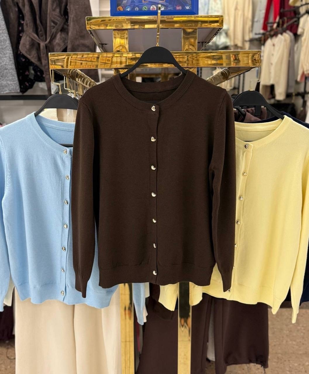 кардиган,кашемировый кардиган,кардиган женский,кардиган с круглым вырезом,женский вязаный кардиган с длинными рукавами