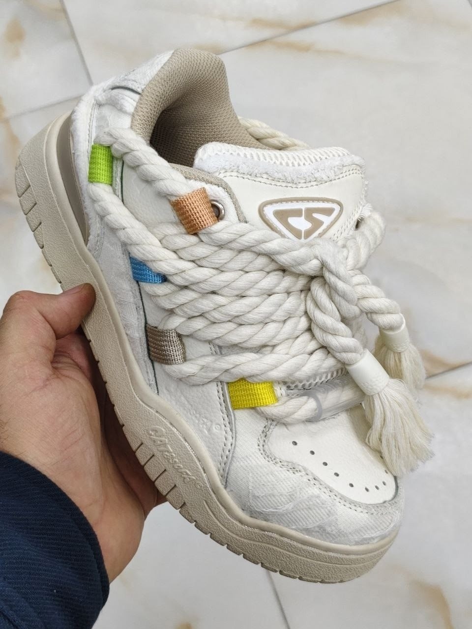 кроссовки,кроссовки женскиe,массивные кроссовки,модные кроссовки,кроссовки дутые