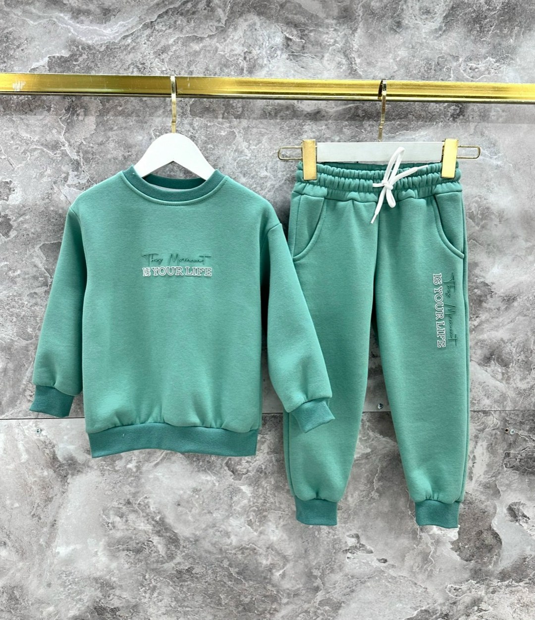 костюм на флисе,свитшот и брюки,костюмы спортивные,спортивные костюмы для девочек,костюмы детские