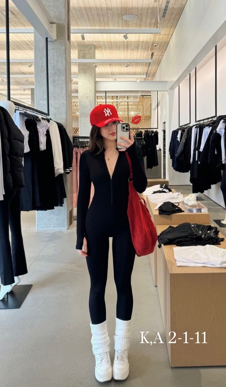 зимний стиль одежды,зимние наряды,зимняя одежда женская,зимние образы,горнолыжный костюм зимний