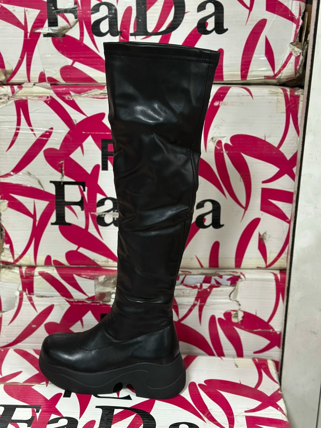 ботфорты женские,демисезонные ботфорты,,сапоги ботфорты,белые ботфорты