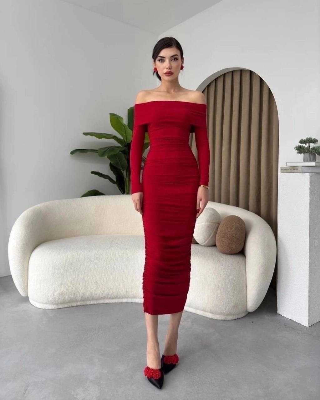 элегантное платье,облегающее платье,платье,красное облегающее платье,платье вечернее облегающее с открытым плечом
