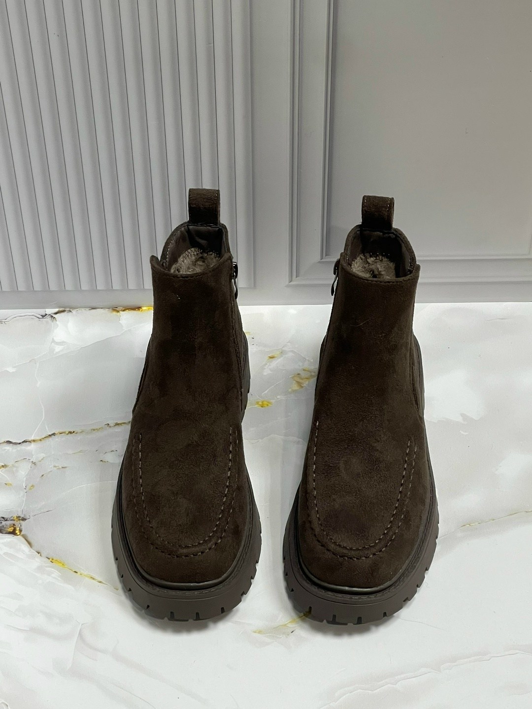 ,замшевые ботинки,ботинки женские,ботинки челси,обуви