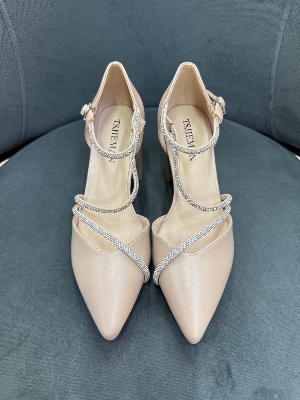 женский туфли,туфли с ремешками,туфли женские на каблуках,туфли ,туфли лодочка