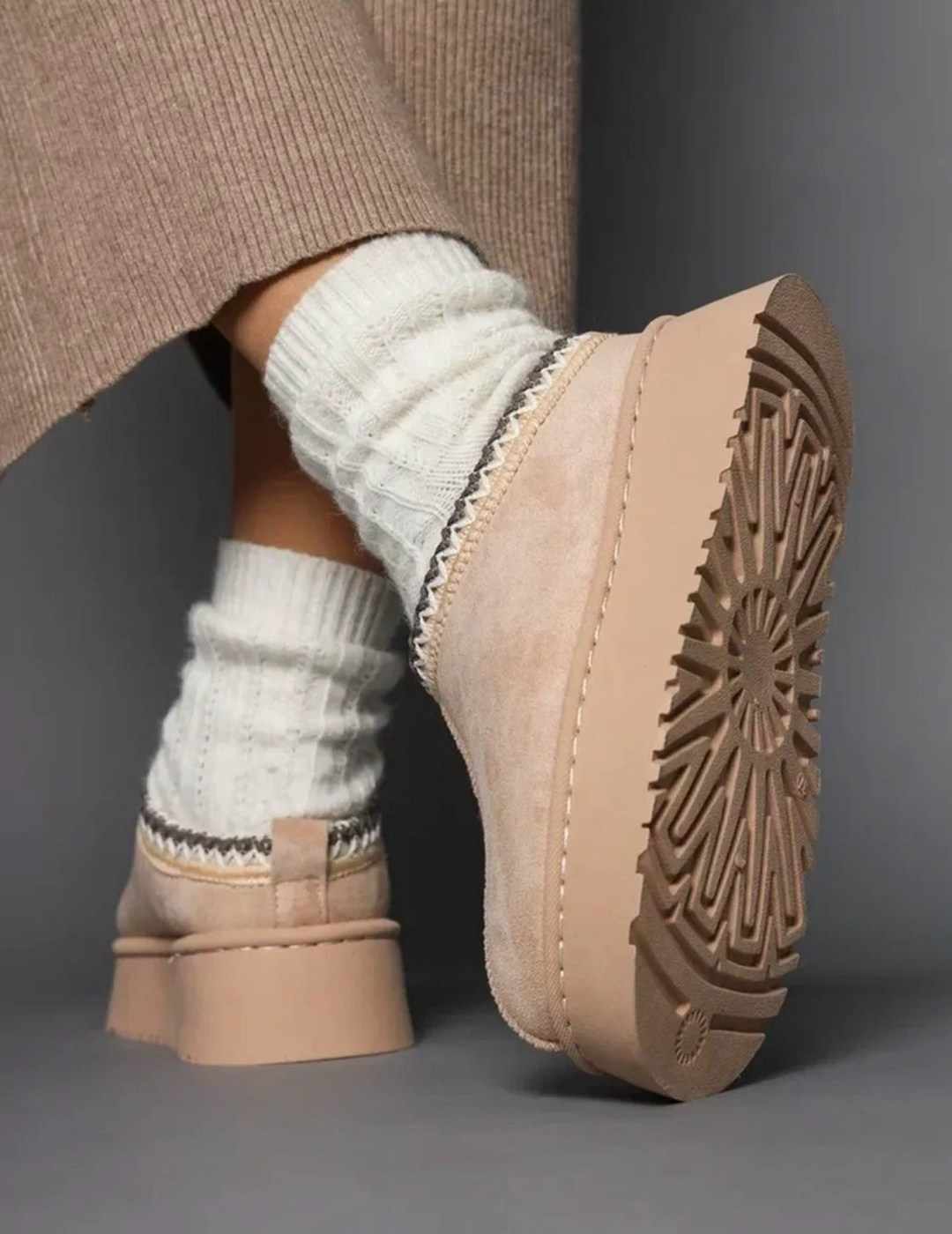 женские угги,женская ,угги модные,угги укороченные,модная