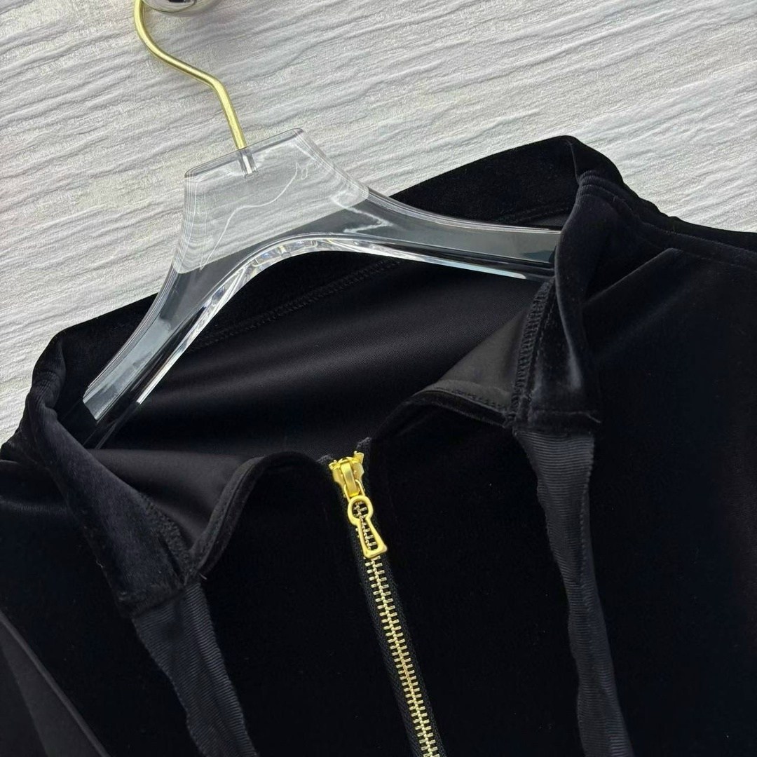 мода мод,высокая мода,женская мода,оригинальная одежда