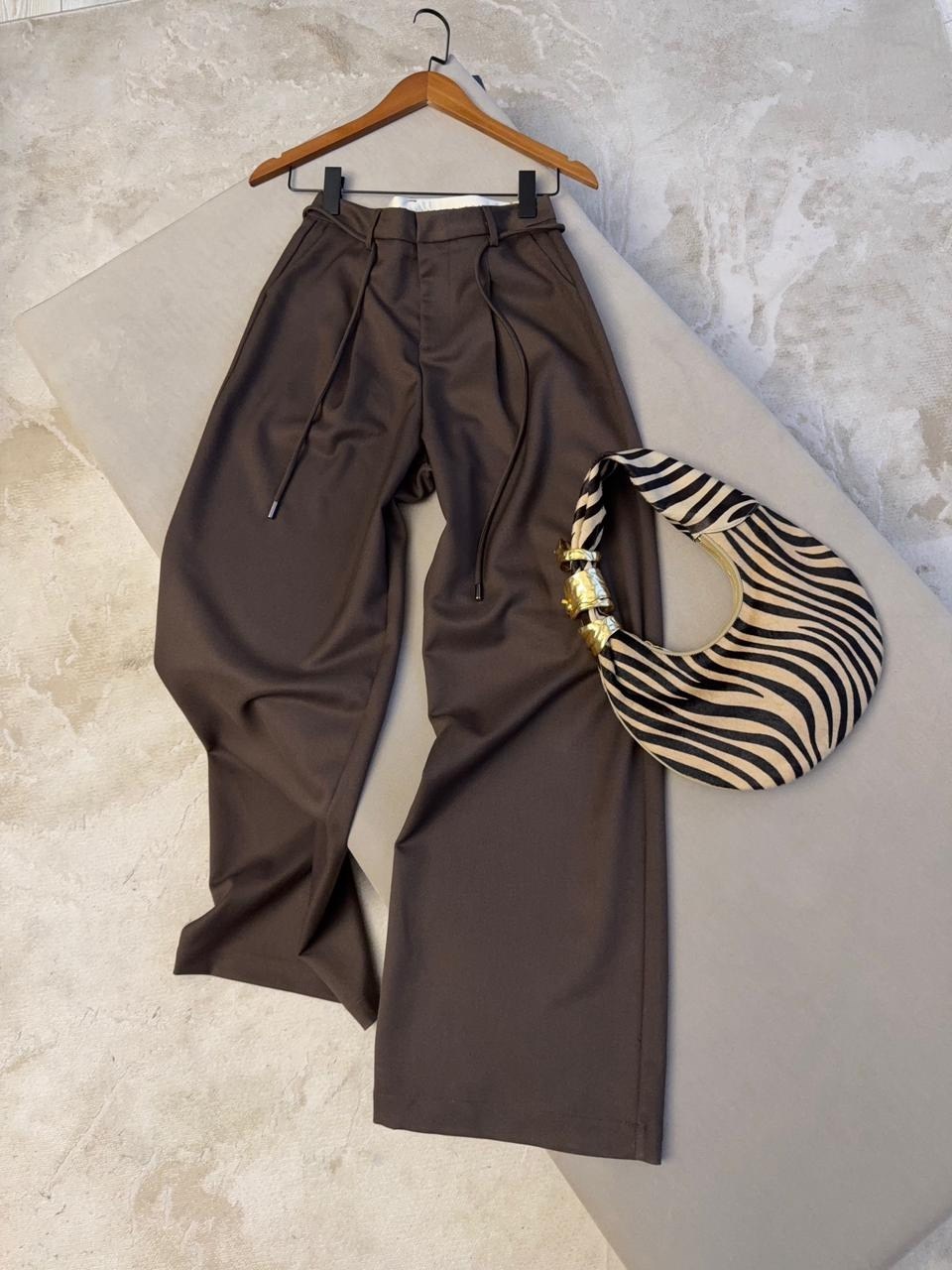 оверсайз свитер,платье свитер оверсайз,джемпер бежевый,модные образы,свитер кофта оверсайз