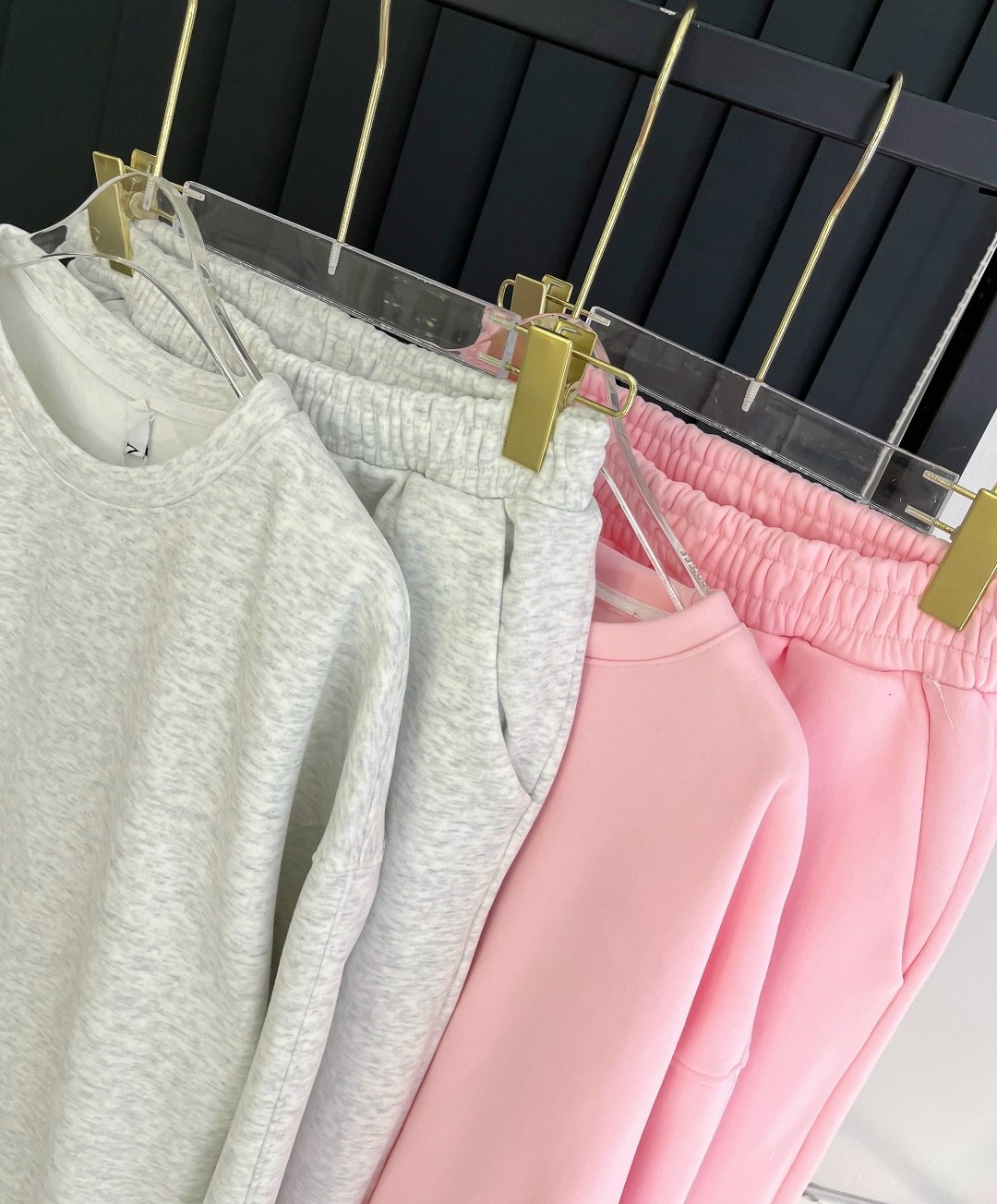 спортивные костюмы женские,cпортивный костюм женский на флисе,спортивные костюм,повседневный спортивный костюм,розовый спортивный костюм